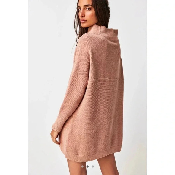 NWT Free People Ottoman Slouchy Tunic Sweater Cafe Cream Tan Small Oversized - Picture 3 of 9